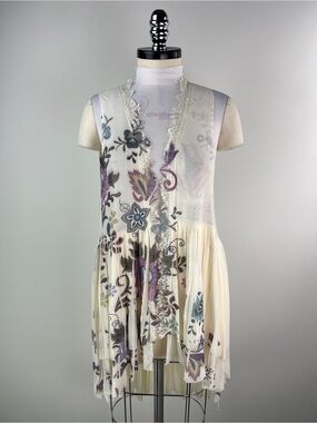 💚 3551. Floral Lace-Trim Cream Sheer Mesh Sleeveless Vest